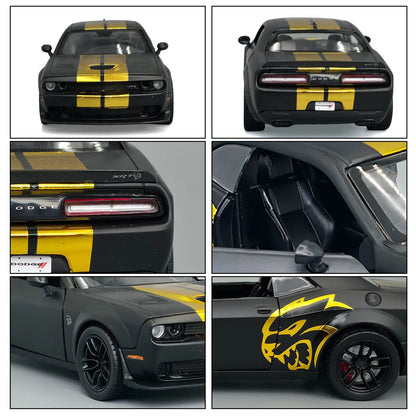 1:24 Dodge Challenger SRT Hellcat WIDEBODY