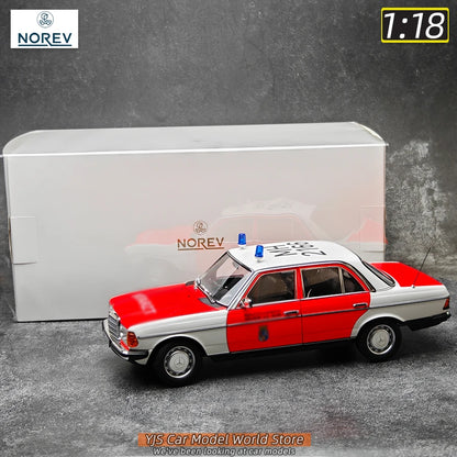 1:18 Mercedes-Benz 200 1984
