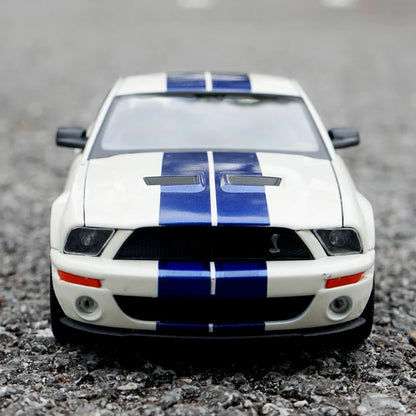 1:24 Ford Mustang Shelby GT500 Cobra 2007