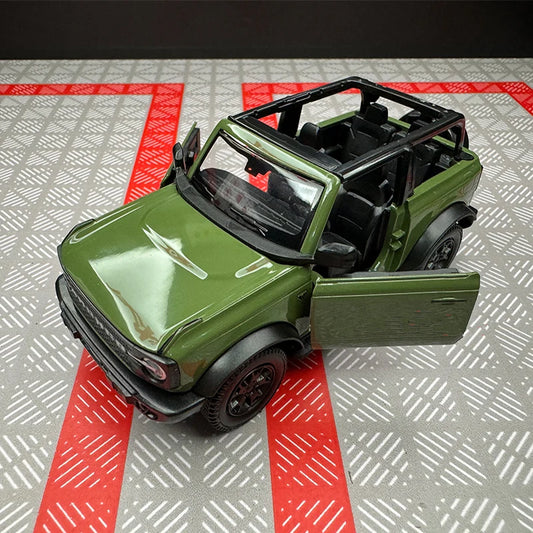 1:36 Ford Bronco Lima