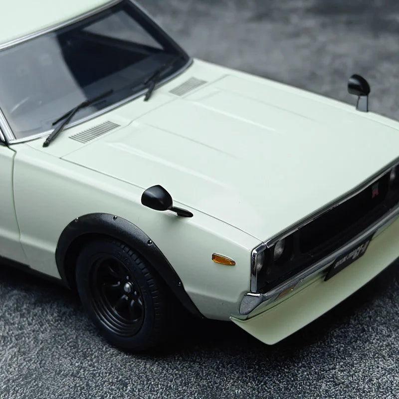1:18 Nissan Skyline 2000 GT-R (KPGC110)