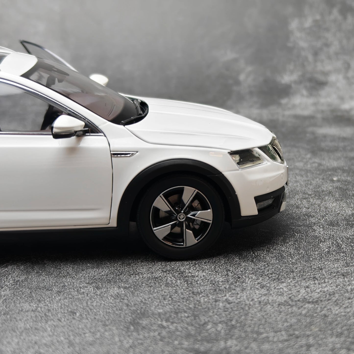 1:18 Skoda Octavia Combi