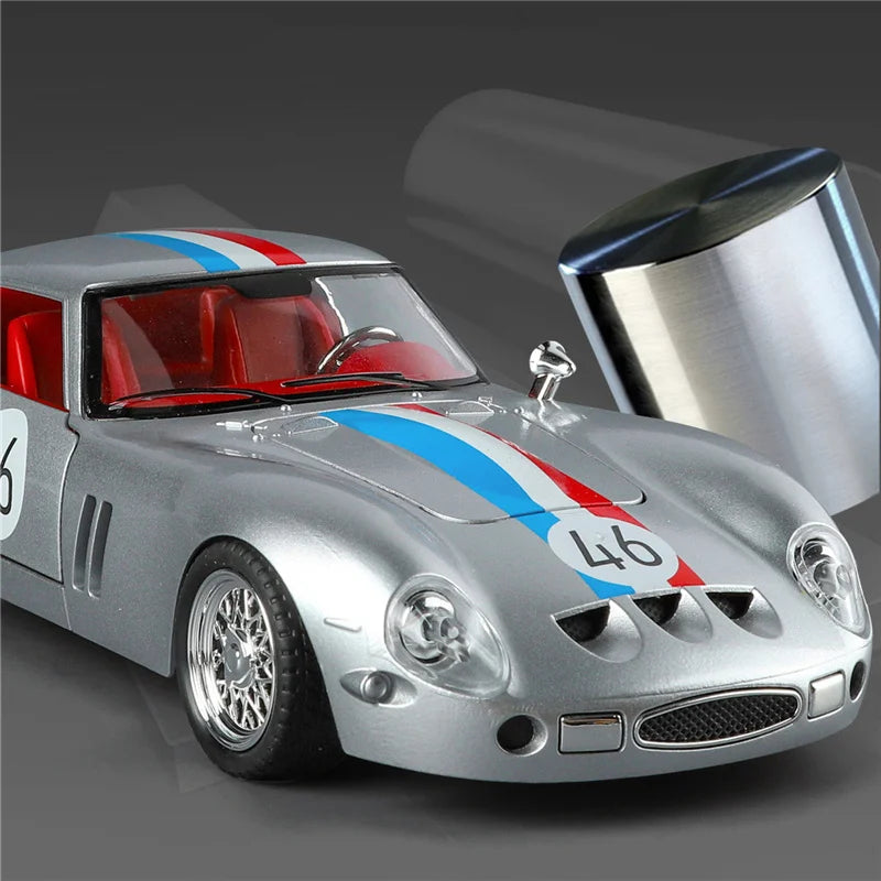 1:24 Ferrari 250 GTO