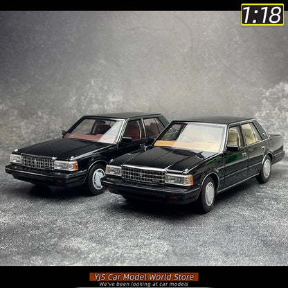 1:18 Toyota Crown MS122