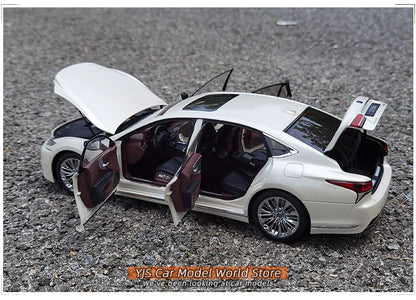 1:18 LEXUS LS500h