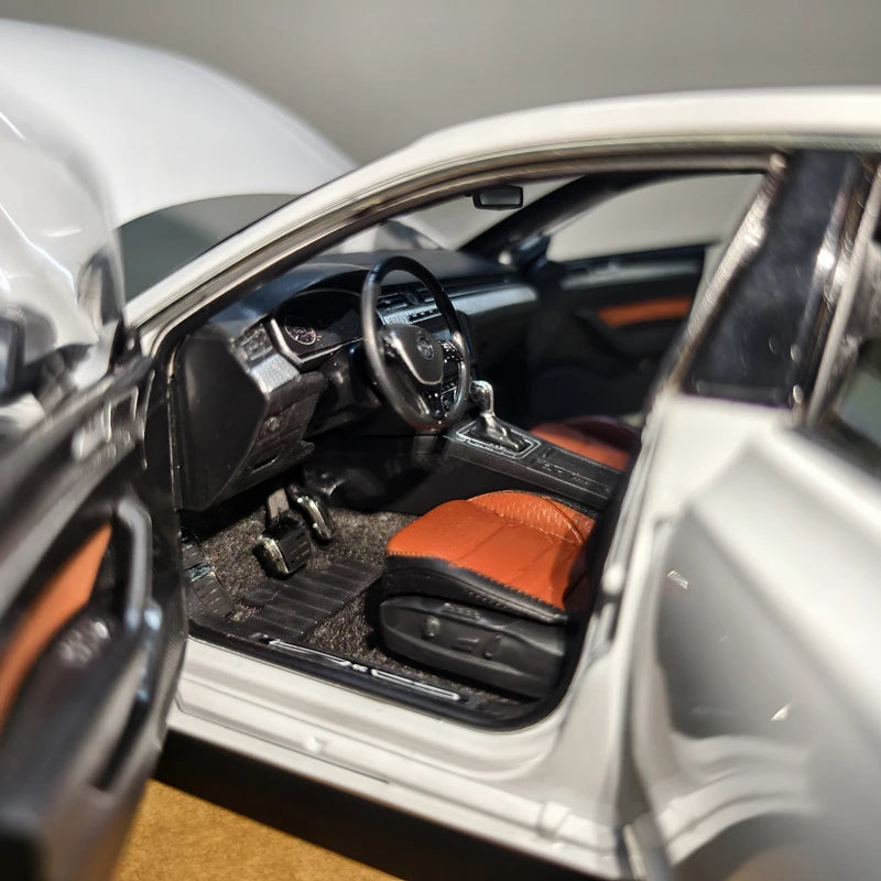 1:18 Volkswagen New CC 2021