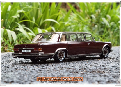1:18 Mercedes-Benz Pullman MB 600