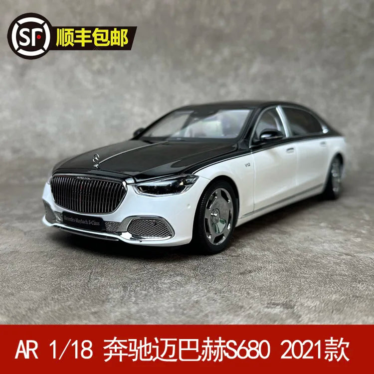 1:18 Mercedes-Benz Maybach S-Class S680 2021