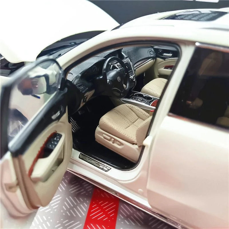 1:18 Acura MDX