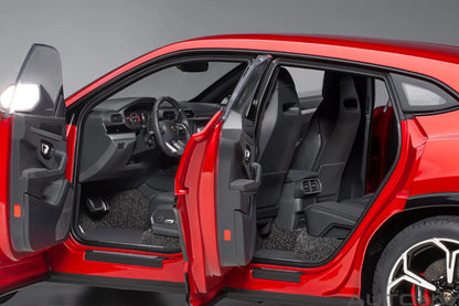 1:18 LAMBORGHINI URUS