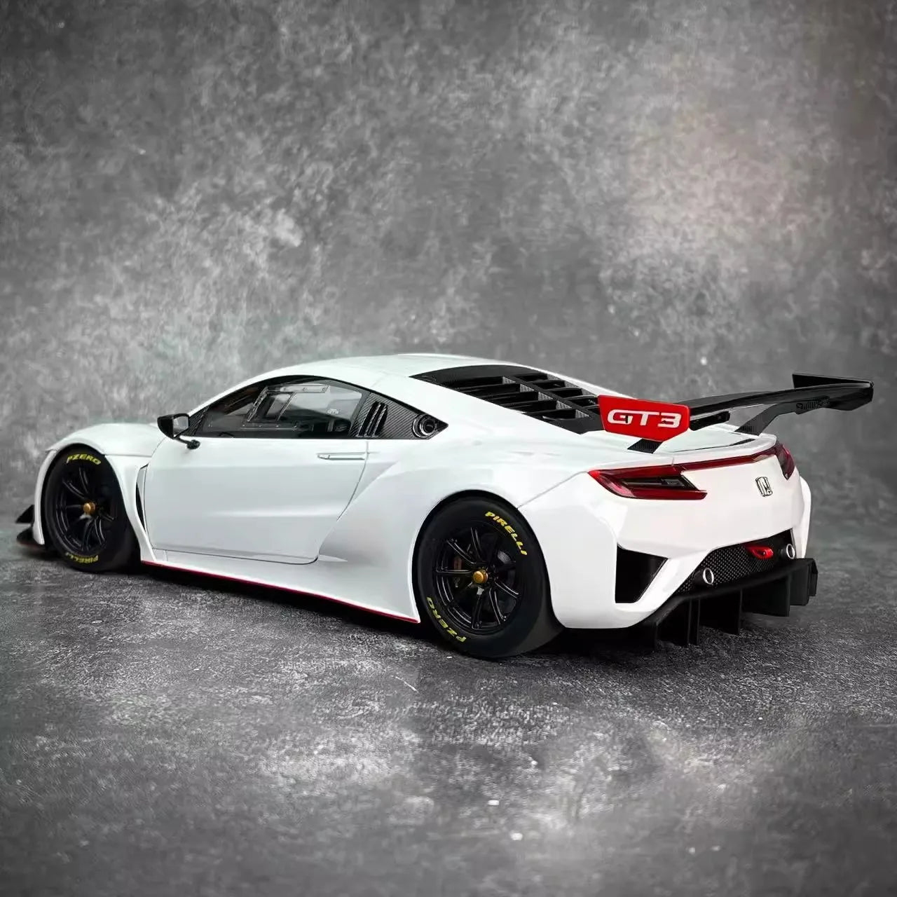 1:18 HONDA NSX GT3 2018