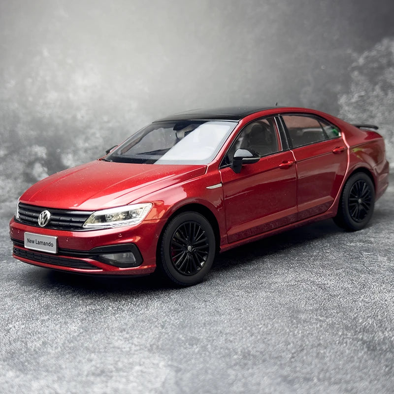 1:18 scale Volkswagen New Lamando Alloy car model sedan Metal material Holiday gift Send to a friend Collect Static ornament