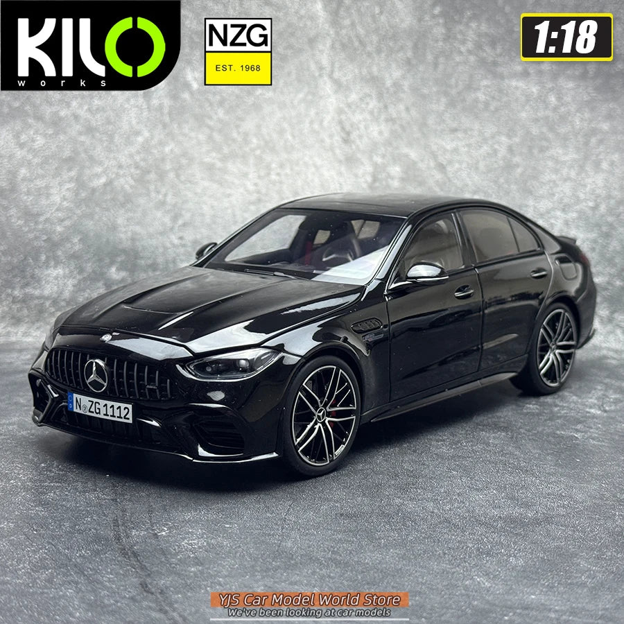 1:18 Mercedes-Benz C63