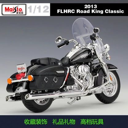 1:12 Harley-Davidson 2013 FLHRC Road King