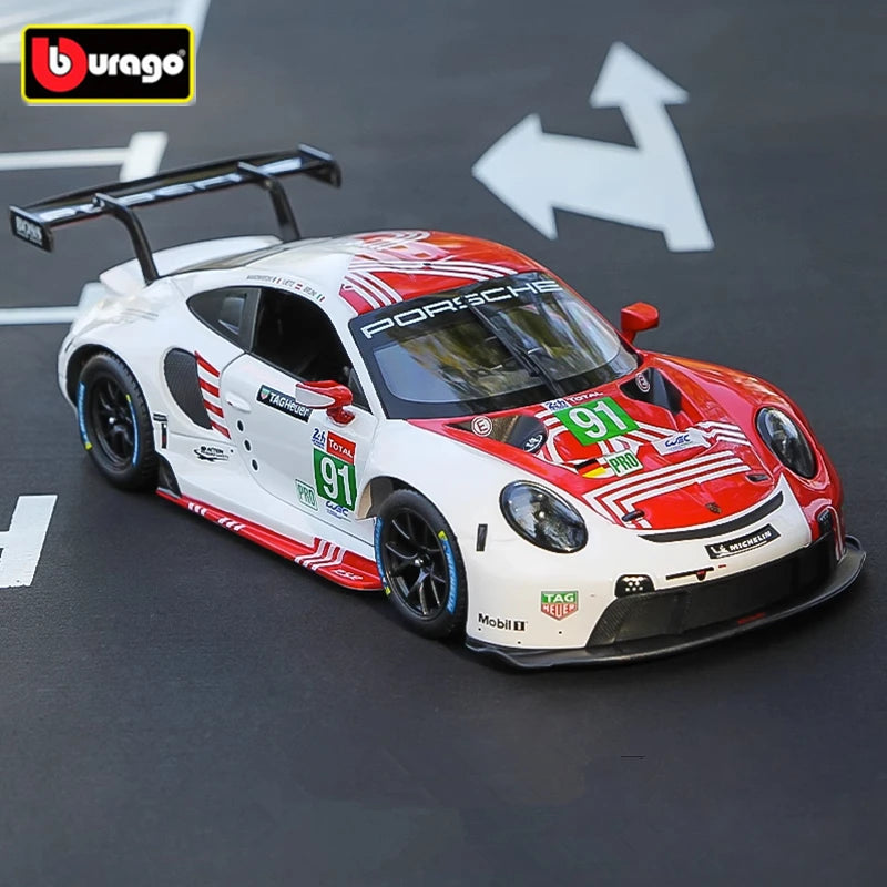 1:24 Porsche 911 RSR