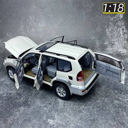 1:18 TOYOTA PRADO GX  2008