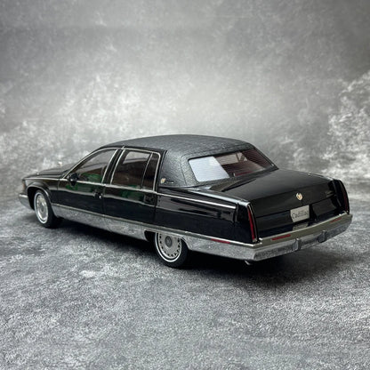 1:18 Cadillac fleetwood