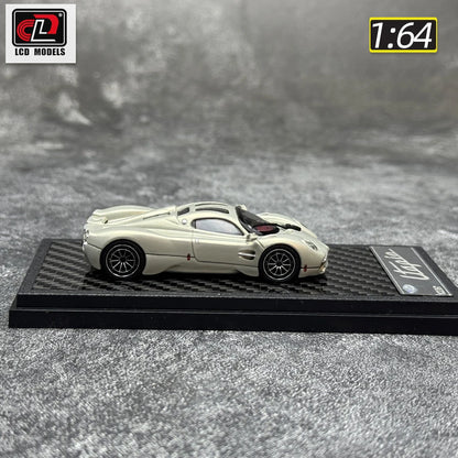 1:64 Pagani Utopia