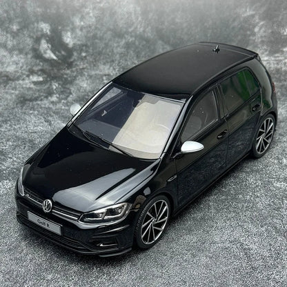 1:18 Volkswagen GOLF VII R 2017