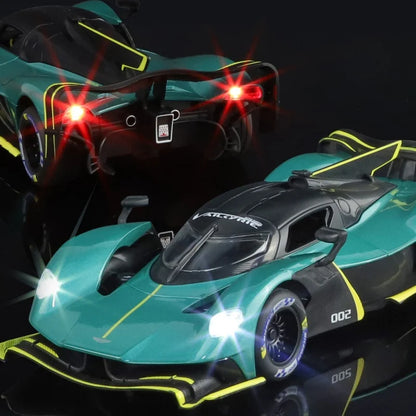 1:24 Aston Martin Valkyrie