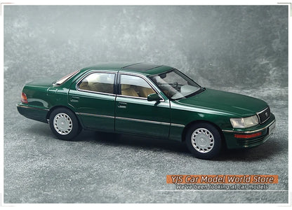 1:18 Lexus LS400