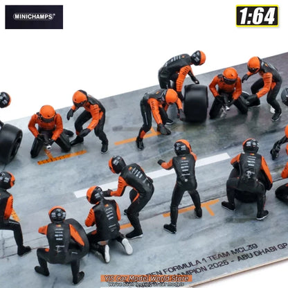 1:64 MCL39 2025 Abu Dhabi Maintenance Station Figure Set