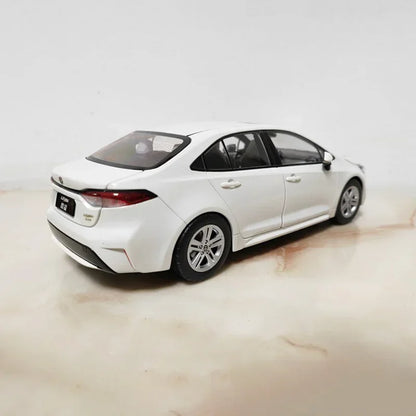 1:18 TOYOTA LEWIN 2022