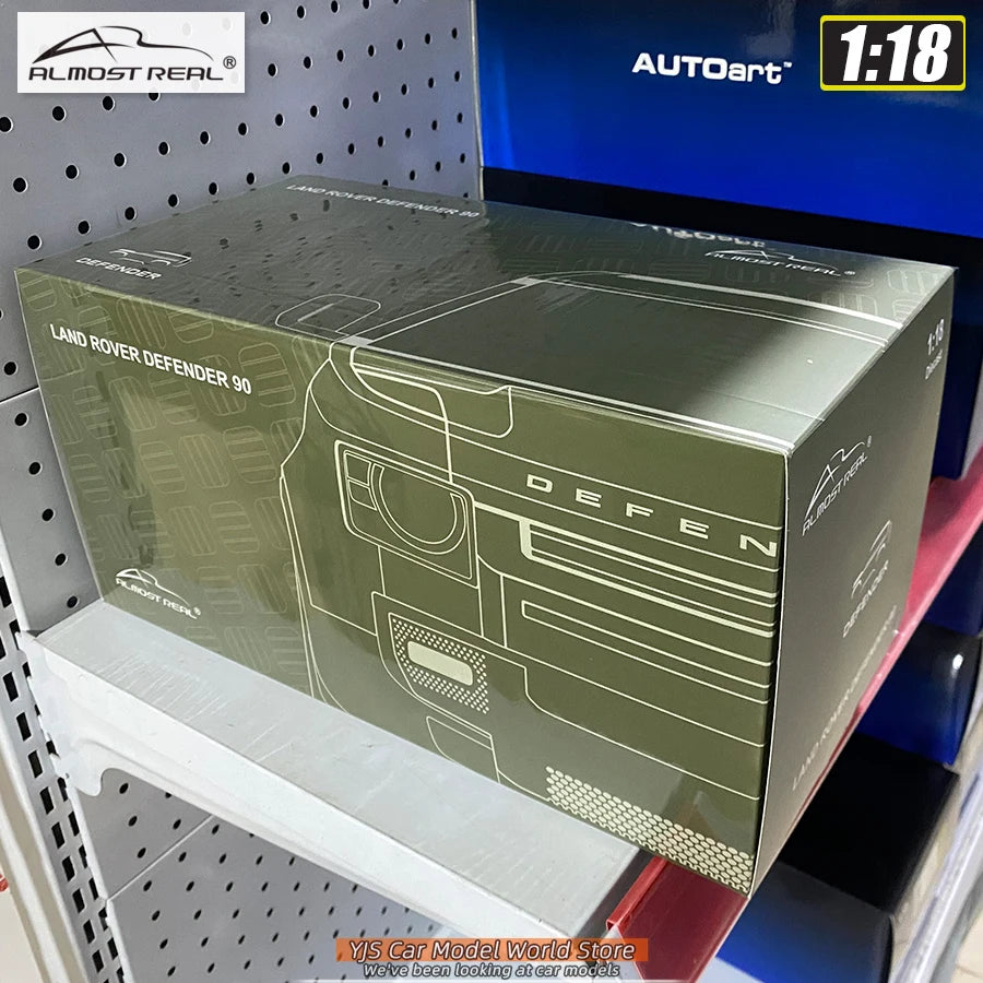1:18 New 2020 Land Rover Defender 90