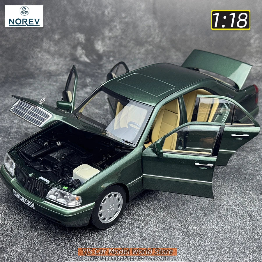 1:18 Mercedes-Benz  C-Class 1993