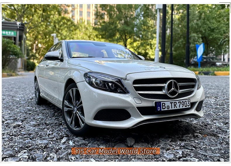 1:18  Mercedes-Benz C200 2014-2016