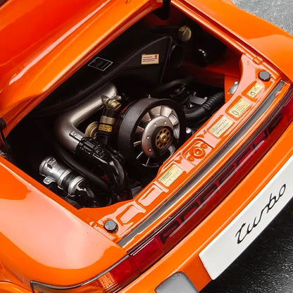 1:18 Porsche 911 Turbo 3.0 (930)
