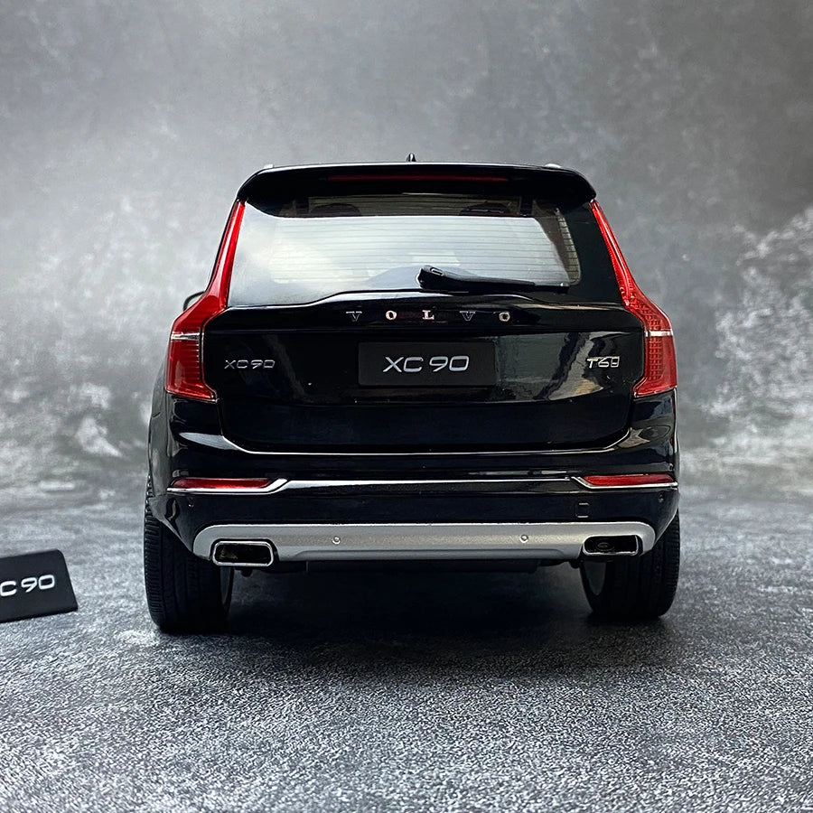 1:18 VOLVO XC90