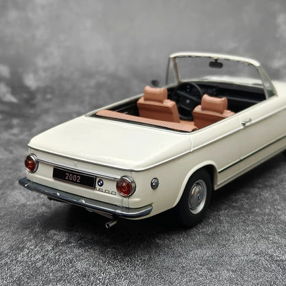 1:18 2002 Alpina Cabrio 1974