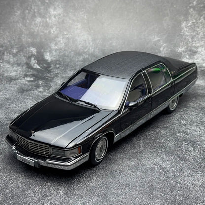 1:18 Cadillac Fleetwood