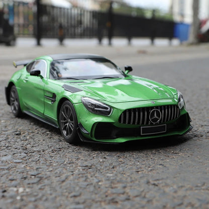 1:18 Mercedes-Benz GT GTR