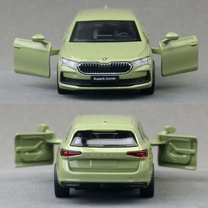 1:43 SKODA SUPERB Combi IV