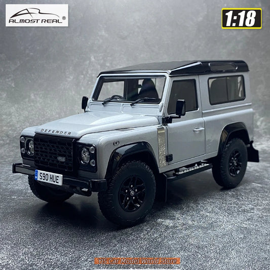 1:18 Land Rover Defender 90 "2,000,000" Pcs Edition - 2015