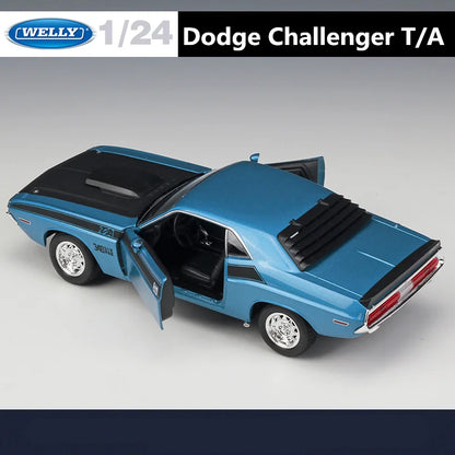 1:24 DODGE Challenger T/A 1970