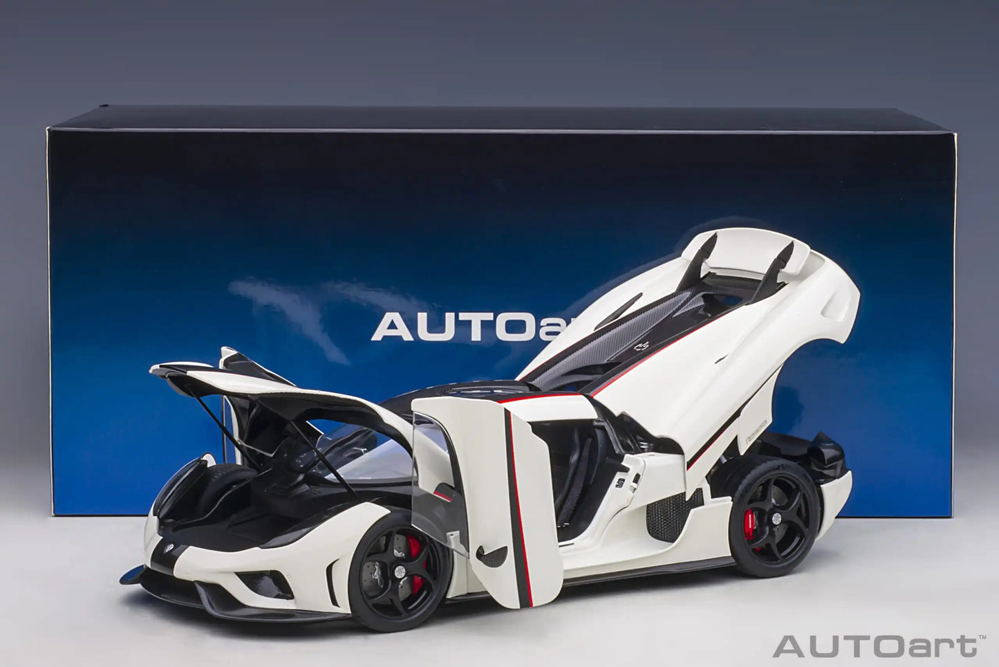 1:18 Koenigsegg Regera