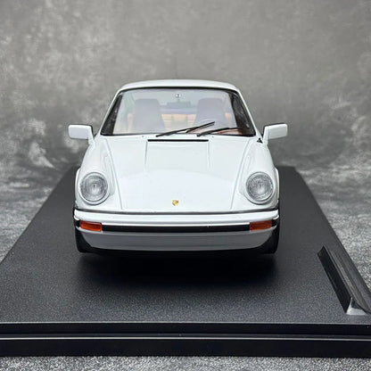 1:18 Porsche 911（992）CARRERA RS