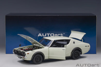 1:18  Nissan Skyline 2000 GT-R (KPGC110)