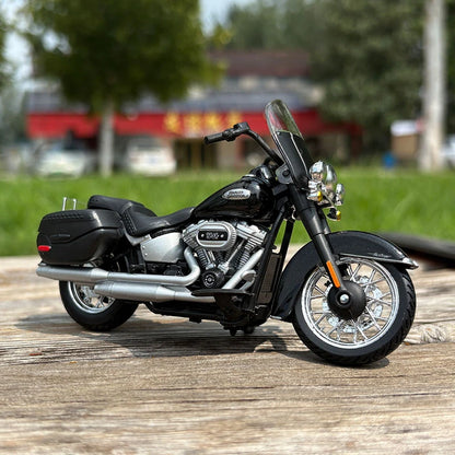 1:18 Harley Davidson 2024