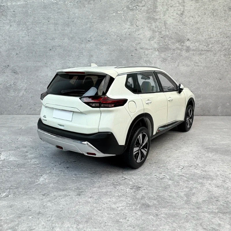 1:18 2021 Nissan XTrail