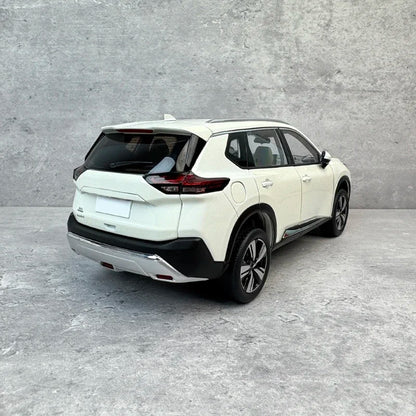 1:18 2021 Nissan XTrail