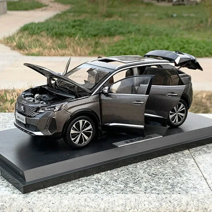 1:18 Peugeot 4008