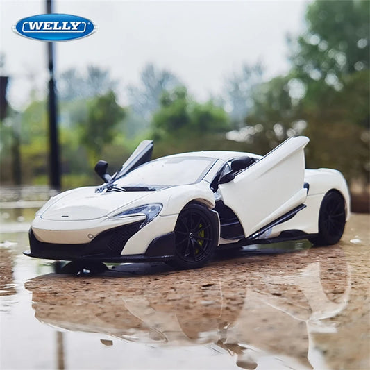 1:24 McLaren 675LT