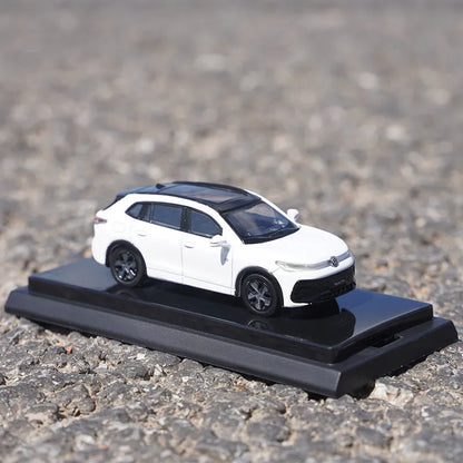 1:64 Volkswagen Passat Coupe Tiguan Teramont