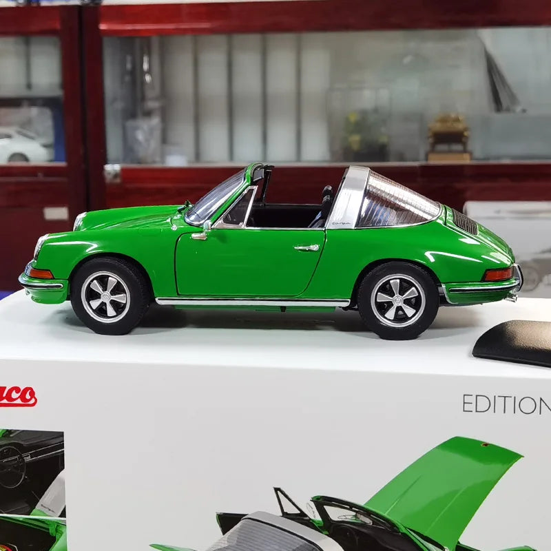 1:18 Porsche 911 S Targa Convertible