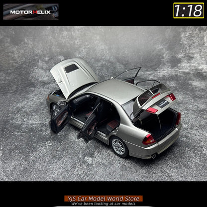 1:18 Mitsubishi Lancer Evolution IV Honda Civic Type R (FL5)