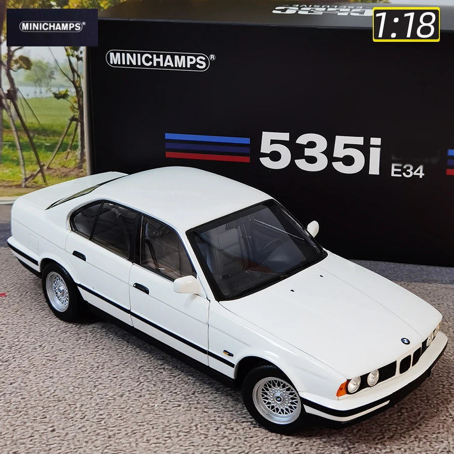1:18 BMW 535i 5 Series E34 1988